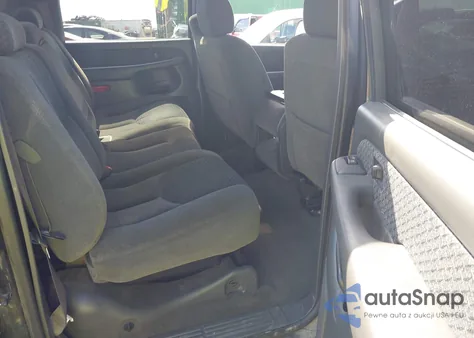 2004 Chevrolet Avalanche 1500 из США, поврежденный, VIN 3GNEK12T74G166814